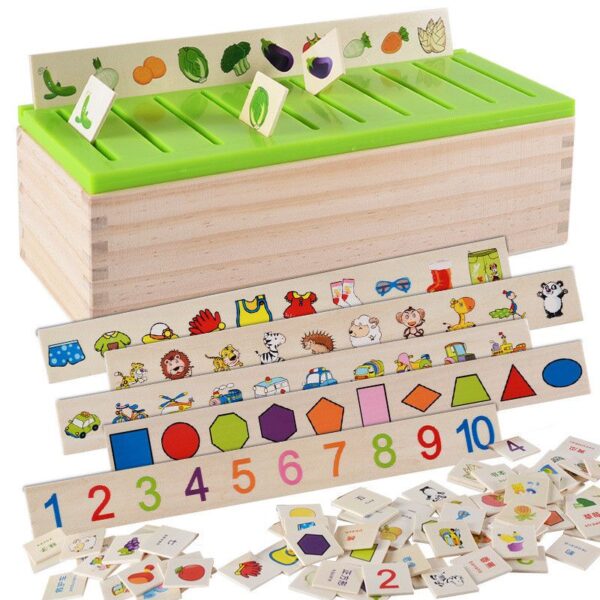 Jucarie educativa din lemn, cutie pentru sortare, Montessori, 90 de piese colorate cu animale, cifre si simboluri, 3 ani+